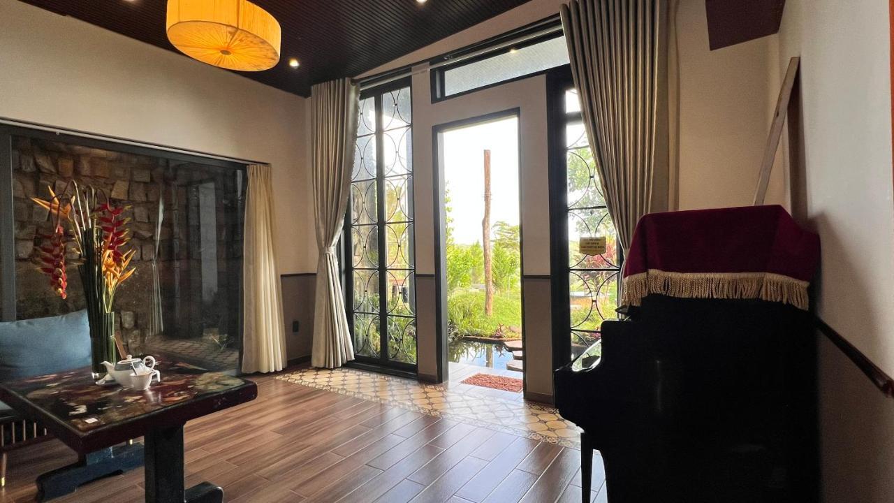 Villa MeGarden Daknong Gia Nghĩa Exterior foto