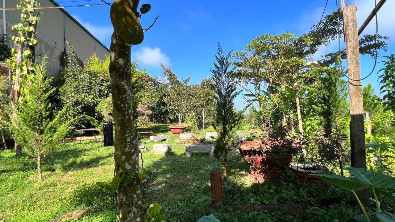 Villa MeGarden Daknong Gia Nghĩa Exterior foto
