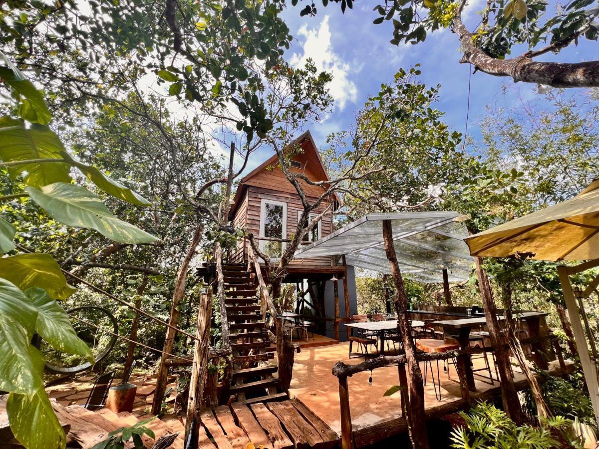 Villa MeGarden Daknong Gia Nghĩa Exterior foto