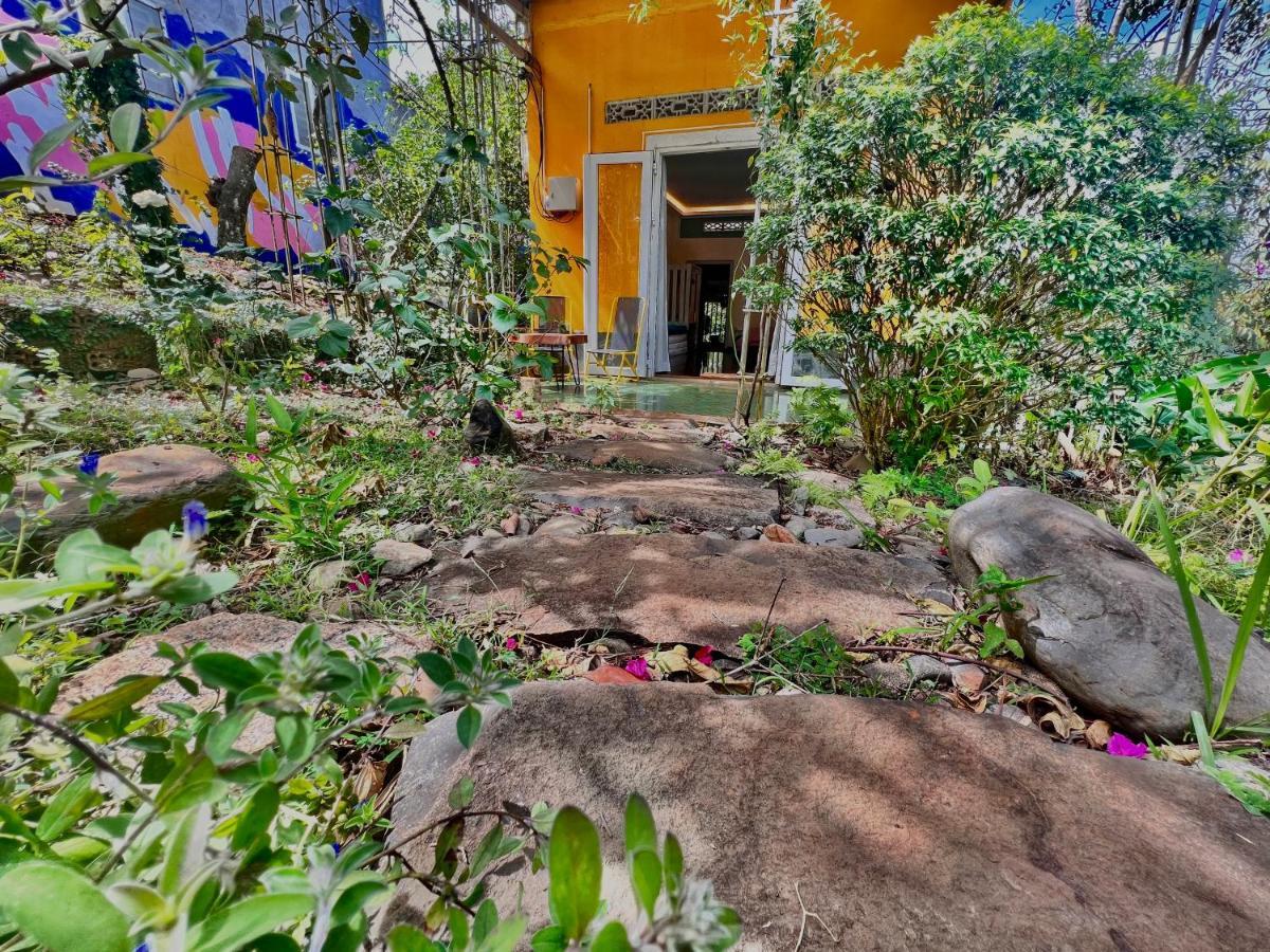 Villa MeGarden Daknong Gia Nghĩa Exterior foto
