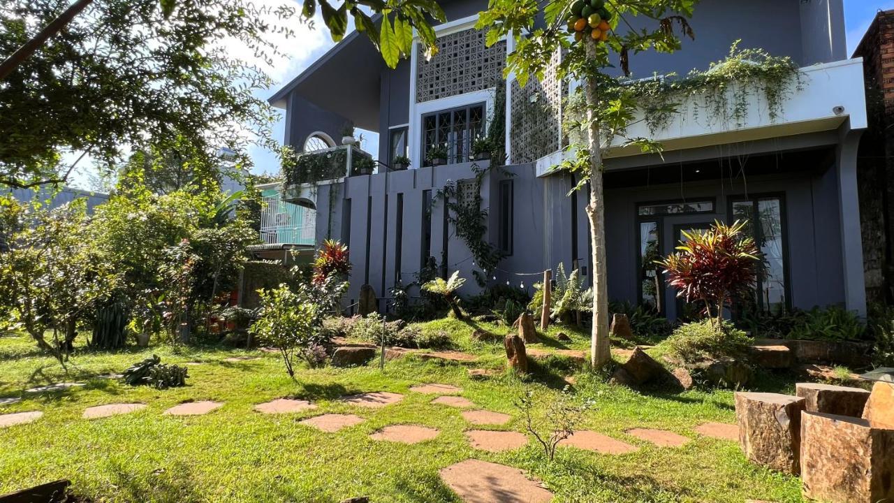 Villa MeGarden Daknong Gia Nghĩa Exterior foto