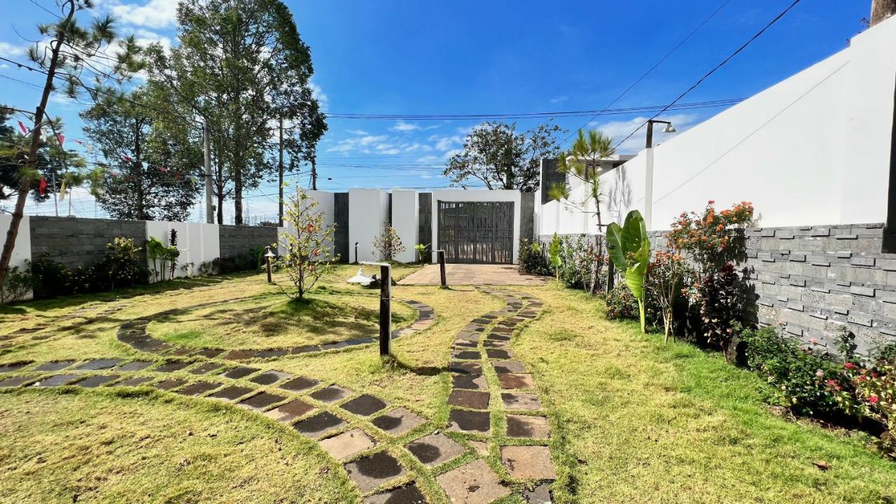 Villa MeGarden Daknong Gia Nghĩa Exterior foto