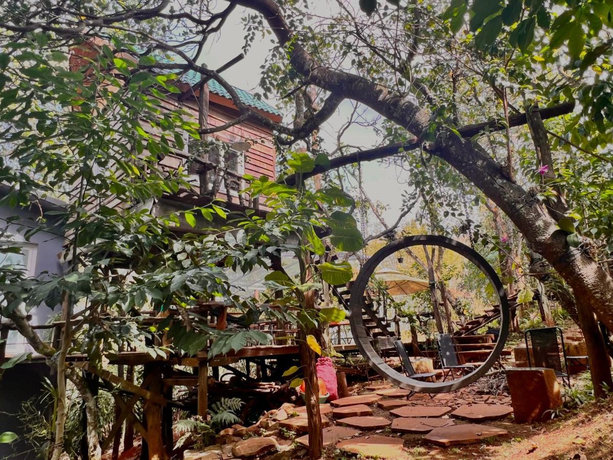 Villa MeGarden Daknong Gia Nghĩa Exterior foto